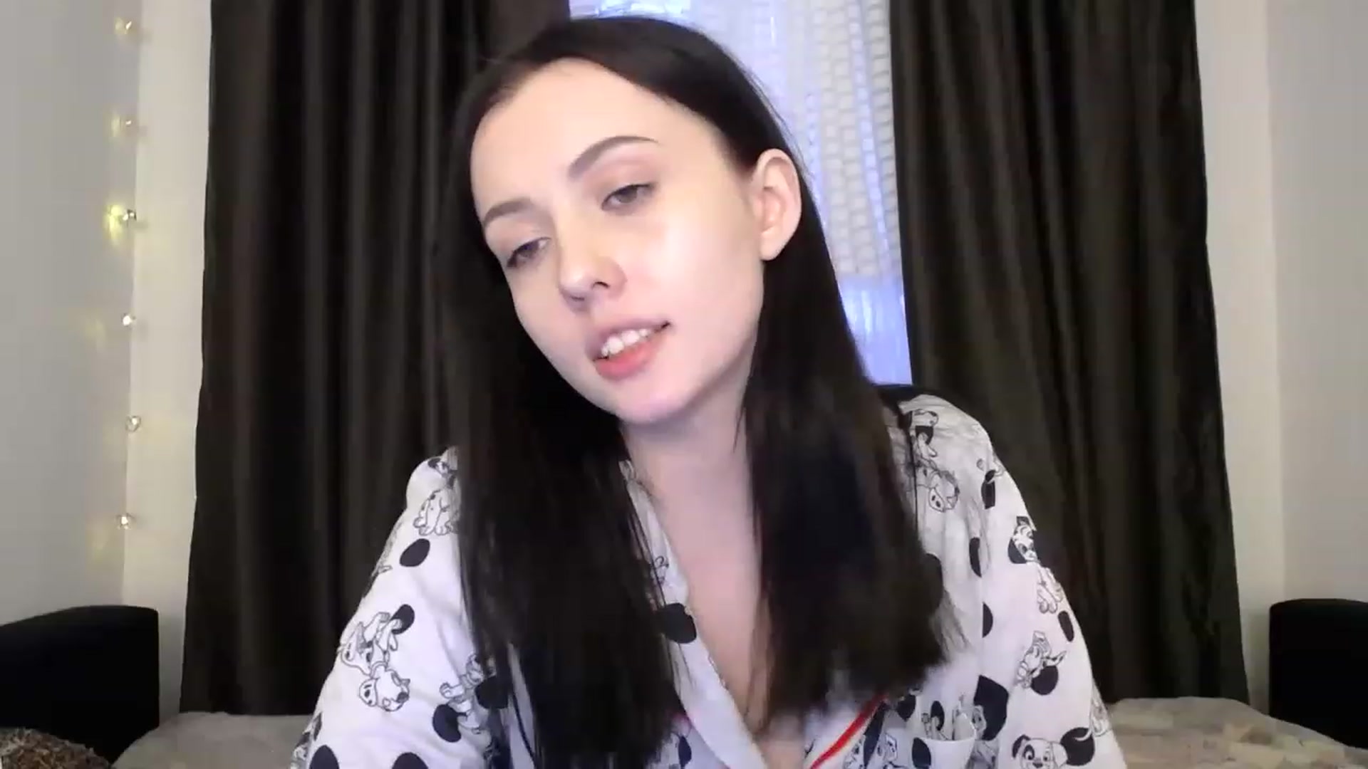 Gallery image thumbnail from LaCharmell's myfreecams stream on, 03/29/2023, 15:01 image 9 of 20