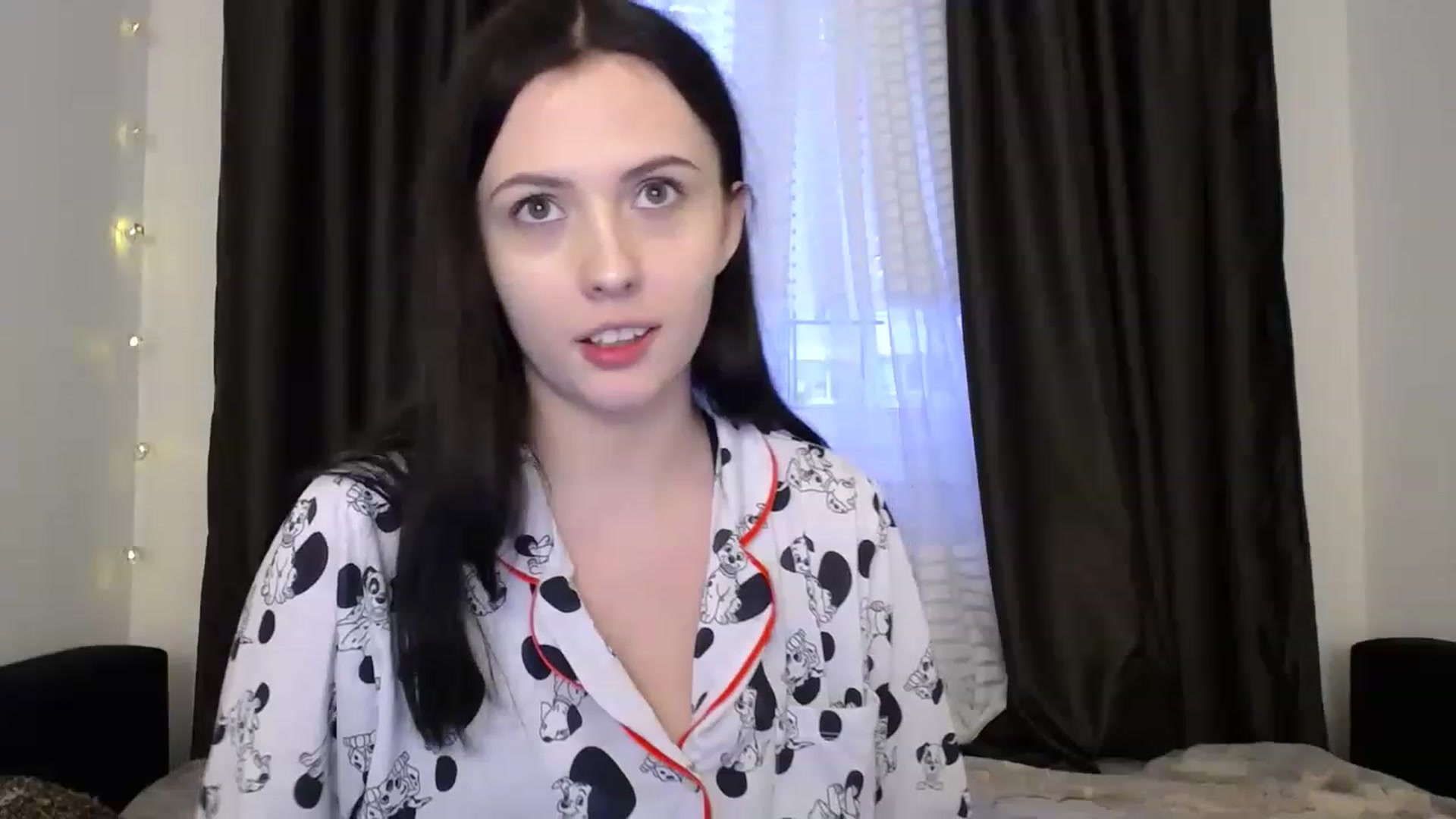 Gallery image thumbnail from LaCharmell's myfreecams stream on, 03/29/2023, 15:01 image 18 of 20
