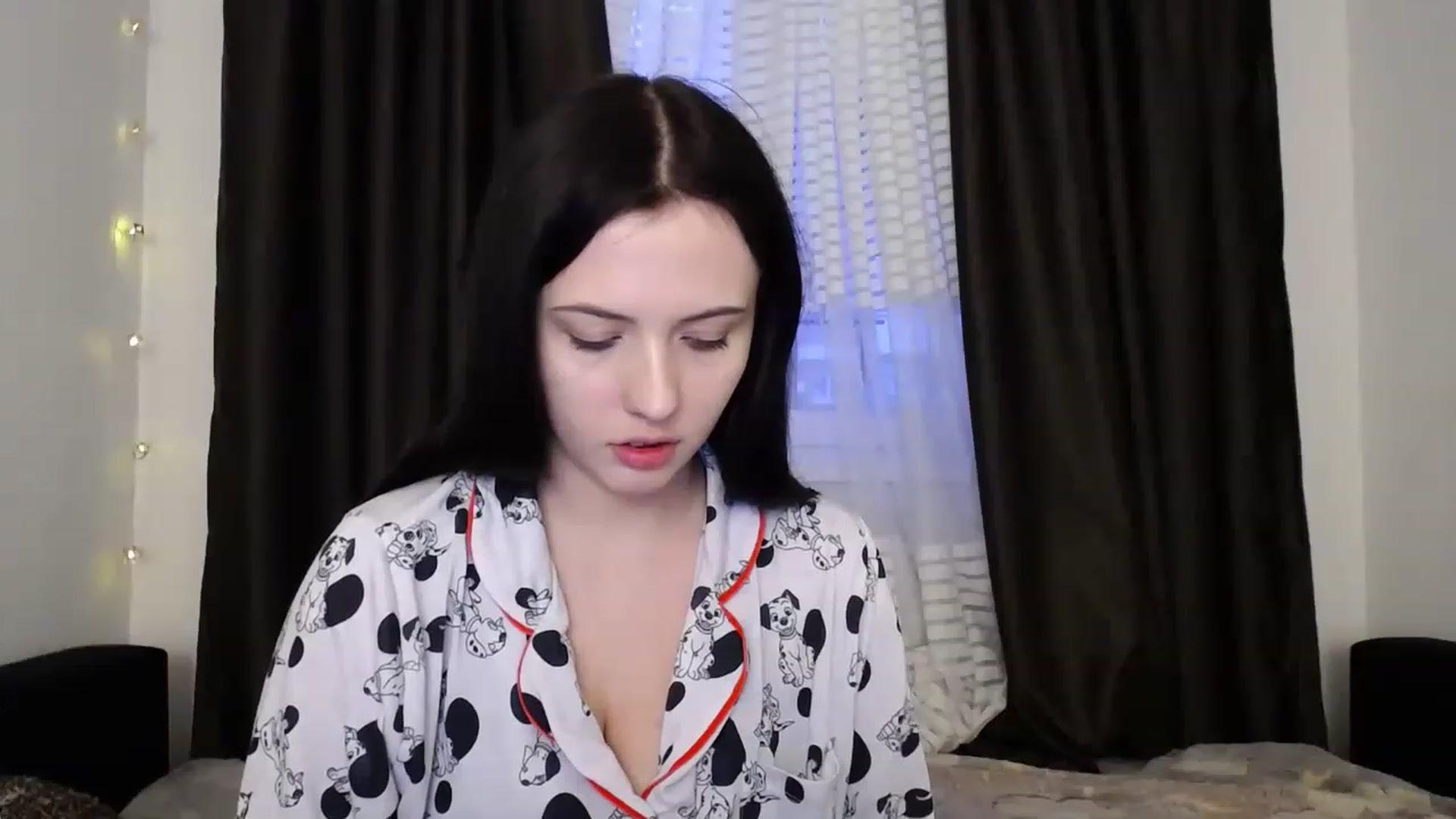 Gallery image thumbnail from LaCharmell's myfreecams stream on, 03/29/2023, 16:16 image 6 of 20