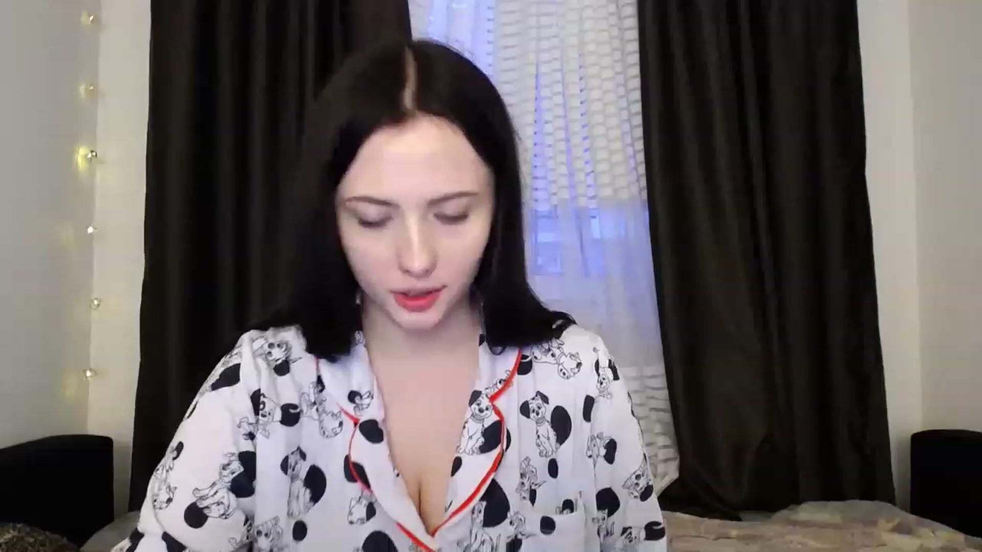 Gallery image thumbnail from LaCharmell's myfreecams stream on, 03/29/2023, 16:16 image 7 of 20