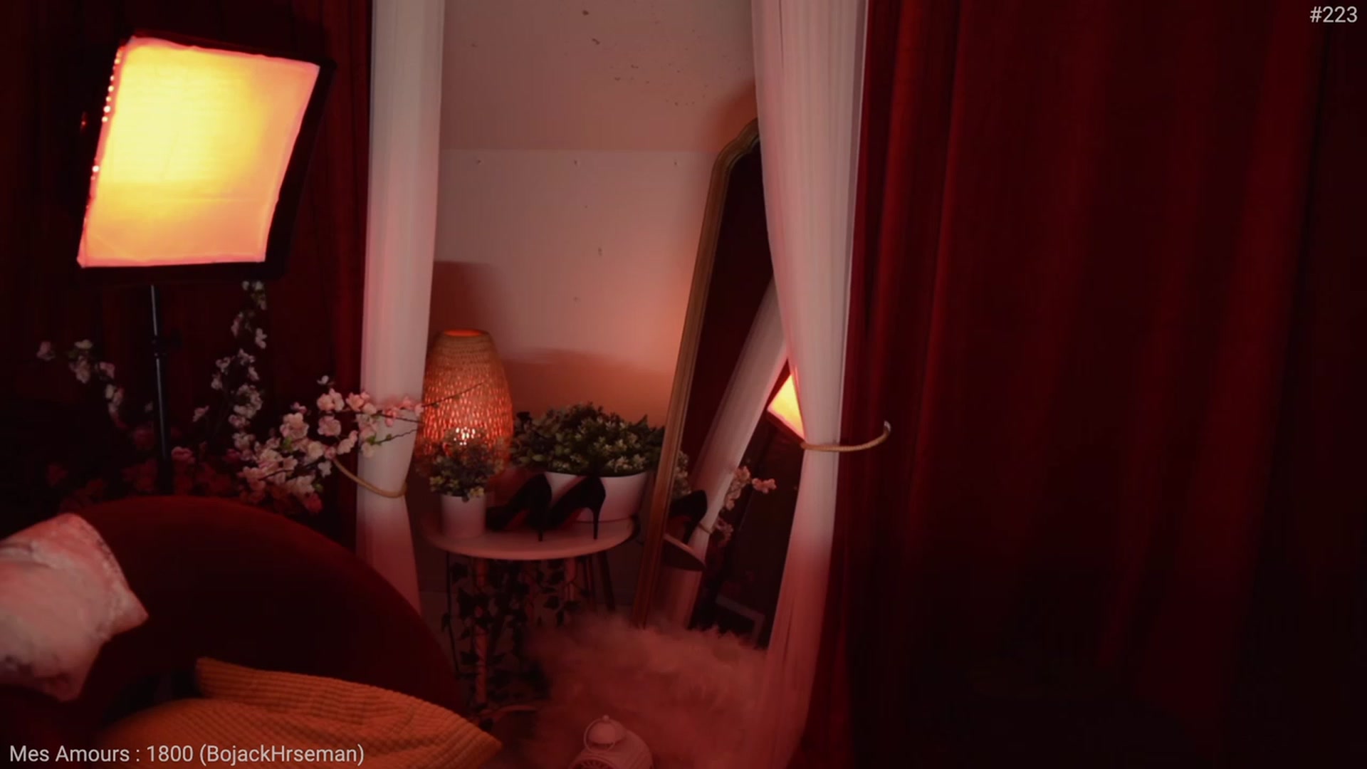 Gallery image thumbnail from LaDame's myfreecams stream on, 09/04/2023, 10:31 image 6 of 20
