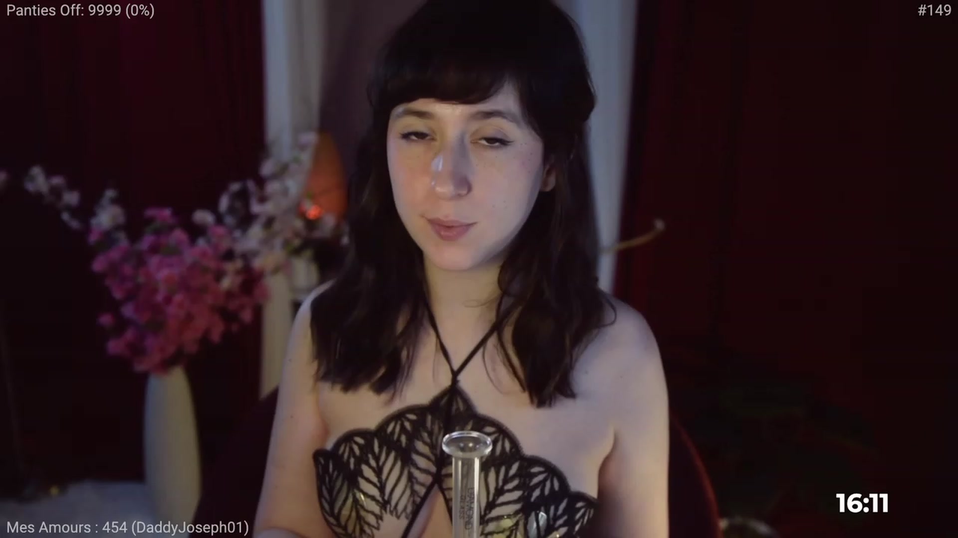 Gallery image thumbnail from LaDame's myfreecams stream on, 09/14/2023, 09:52 image 2 of 20