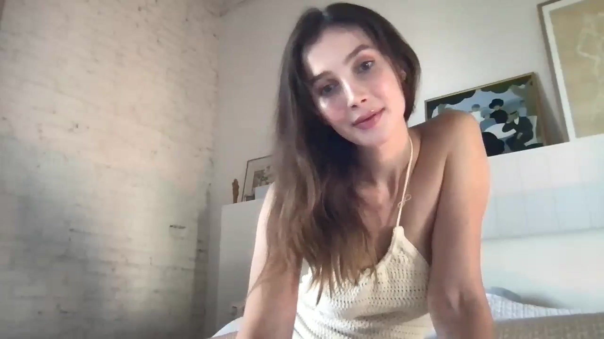 Gallery image thumbnail from LaLune's myfreecams stream on, 07/08/2023, 14:45 image 4 of 20
