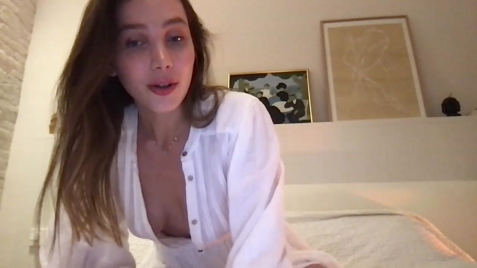 Gallery image thumbnail from LaLune's myfreecams stream on, 07/26/2023, 20:40 image 1 of 20