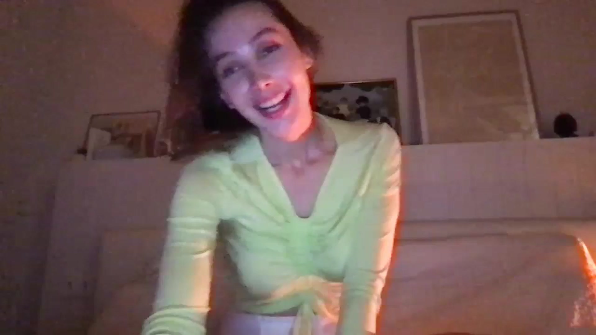 Gallery image thumbnail from LaLune's myfreecams stream on, 09/16/2023, 21:33 image 1 of 20