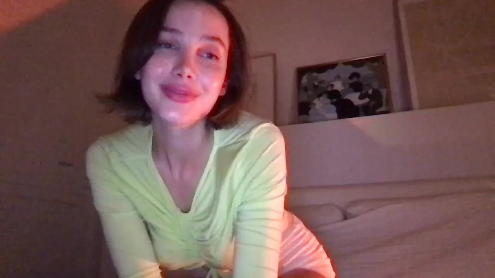 Gallery image thumbnail from LaLune's myfreecams stream on, 09/16/2023, 21:33 image 11 of 20