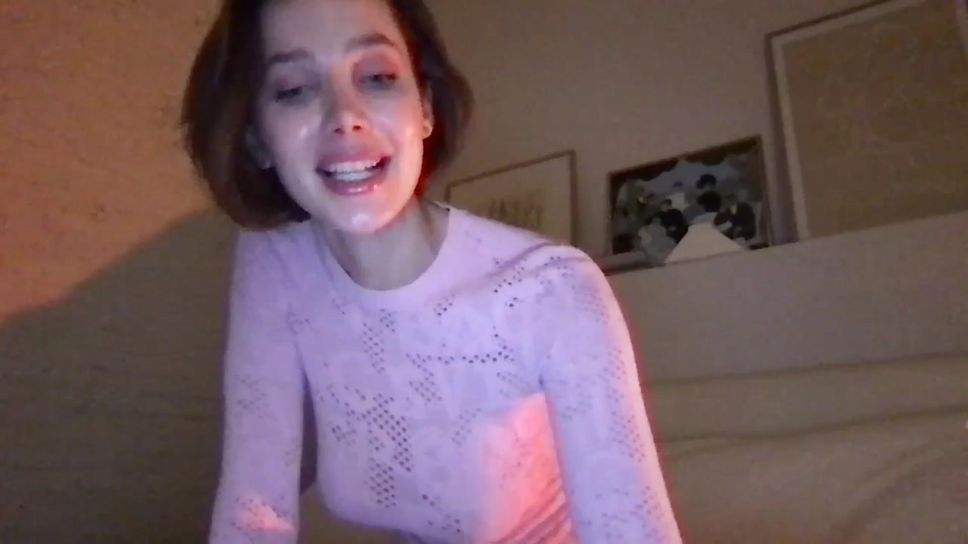Gallery image thumbnail from LaLune's myfreecams stream on, 10/23/2023, 19:47 image 16 of 20