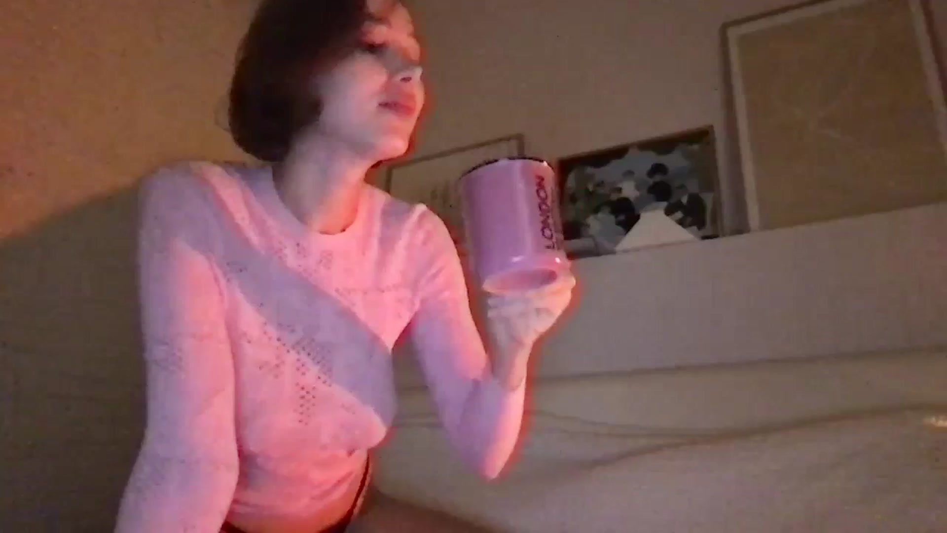 Gallery image thumbnail from LaLune's myfreecams stream on, 10/23/2023, 20:57 image 4 of 20