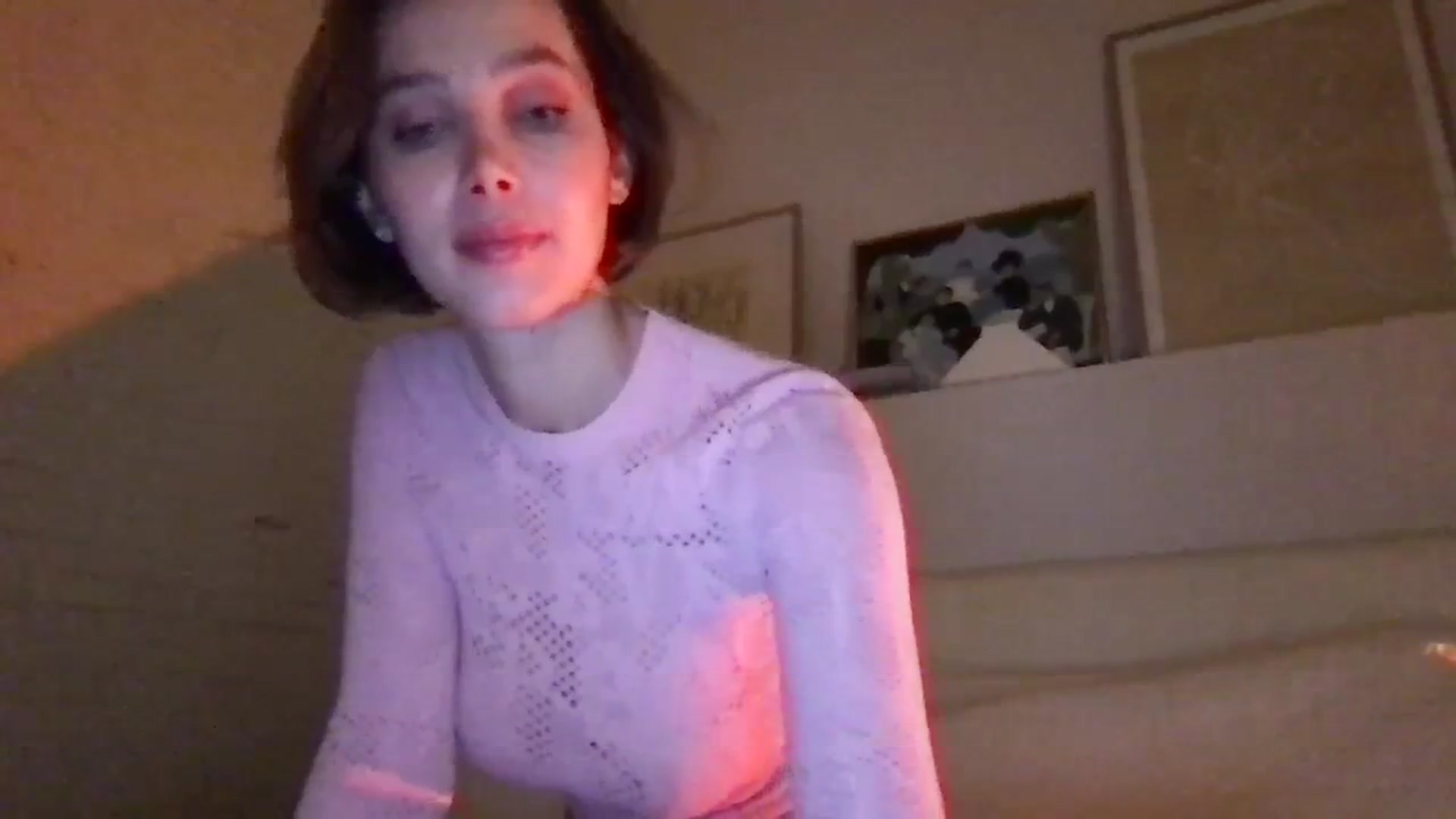 Gallery image thumbnail from LaLune's myfreecams stream on, 10/23/2023, 20:57 image 14 of 20