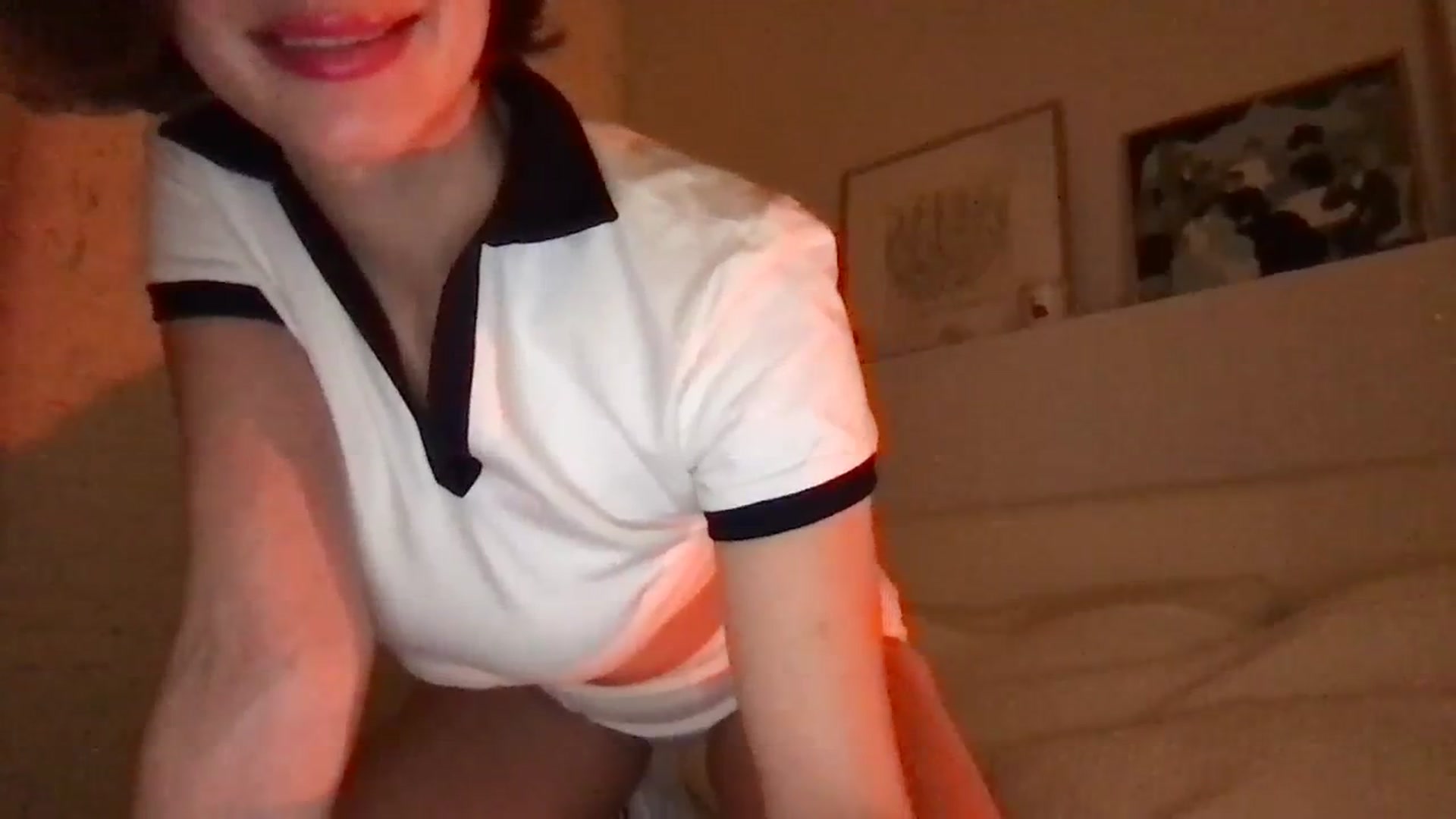 Gallery image thumbnail from LaLune's myfreecams stream on, 10/25/2023, 18:55 image 8 of 20