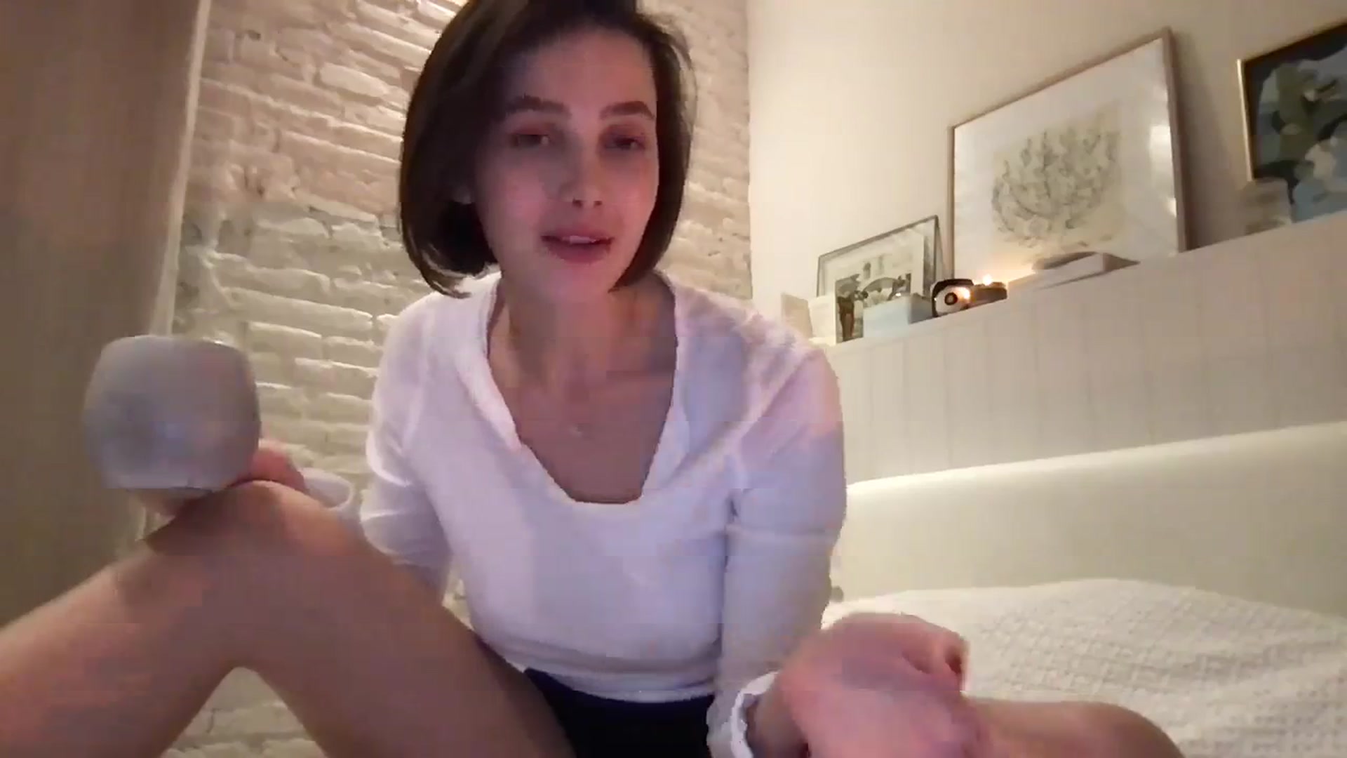 Gallery image thumbnail from LaLune's myfreecams stream on, 11/30/2023, 22:34 image 14 of 20