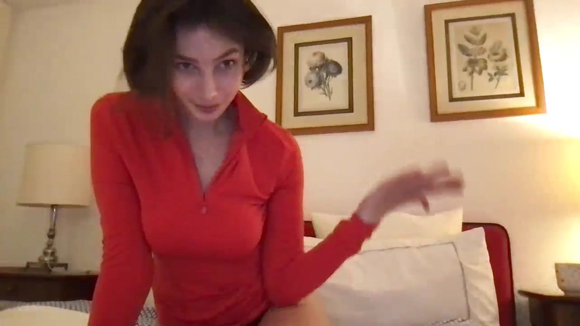 Gallery image thumbnail from LaLune's myfreecams stream on, 12/22/2023, 15:50 image 17 of 20