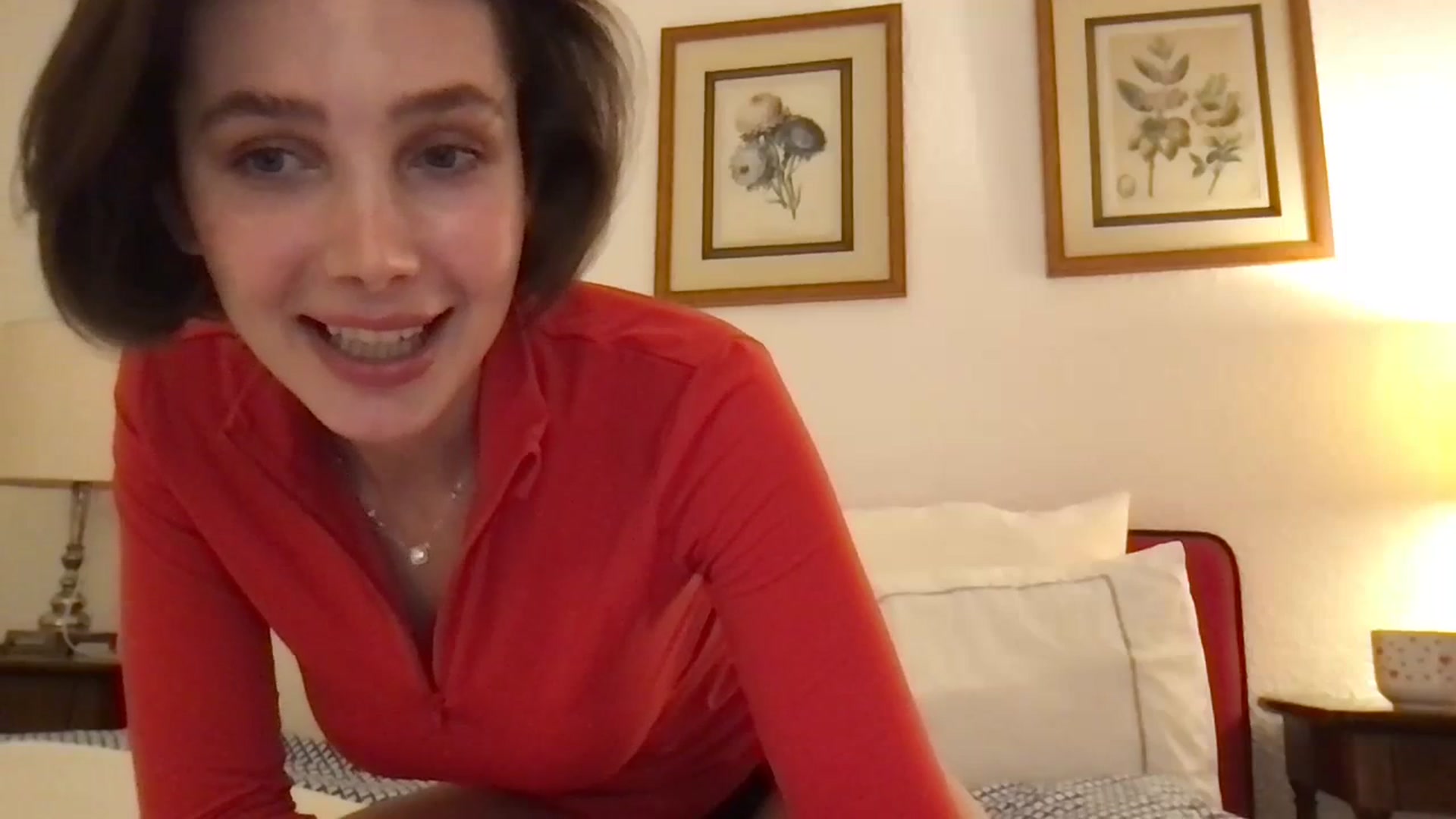 Gallery image thumbnail from LaLune's myfreecams stream on, 12/22/2023, 15:50 image 11 of 20