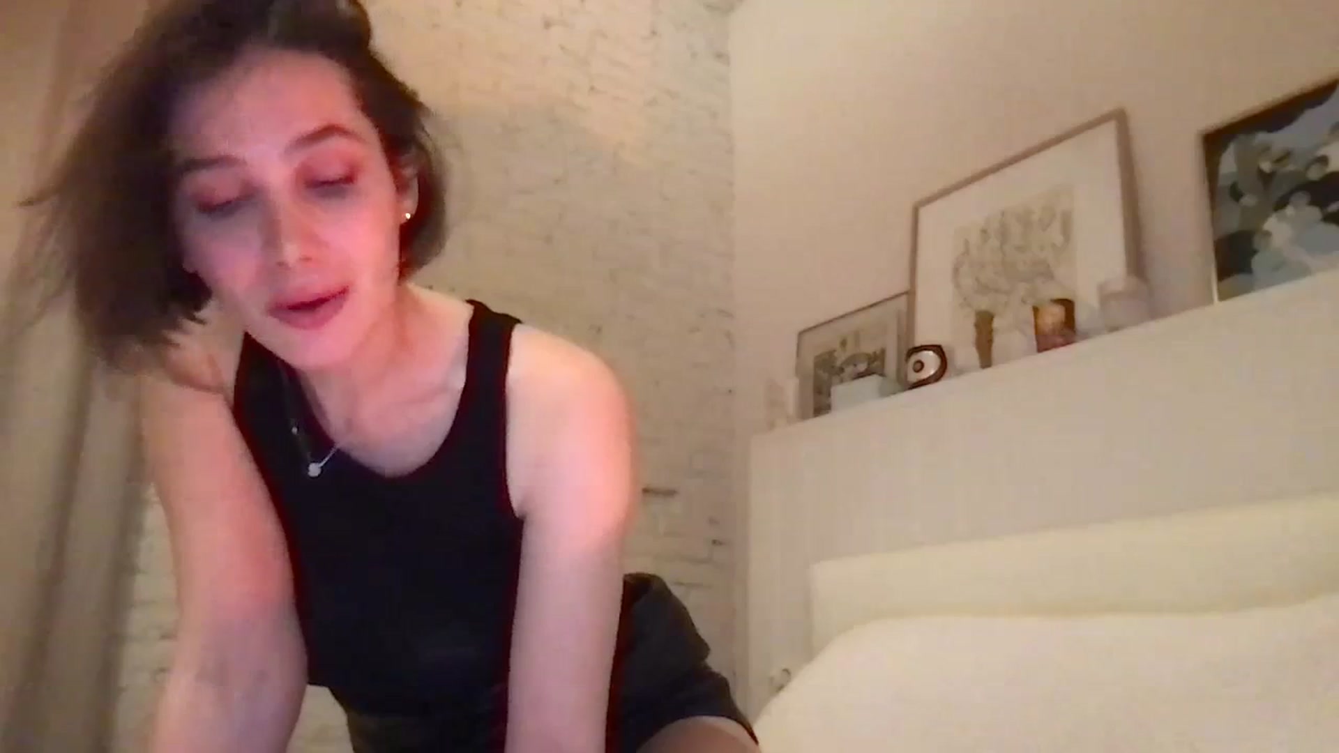 Gallery image thumbnail from LaLune's myfreecams stream on, 01/11/2024, 22:12 image 9 of 20