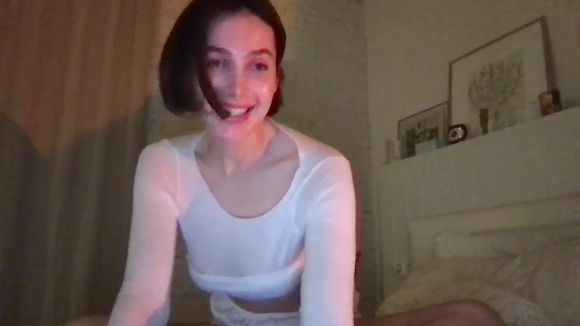 Gallery image thumbnail from LaLune's myfreecams stream on, 01/16/2024, 23:42 image 17 of 20