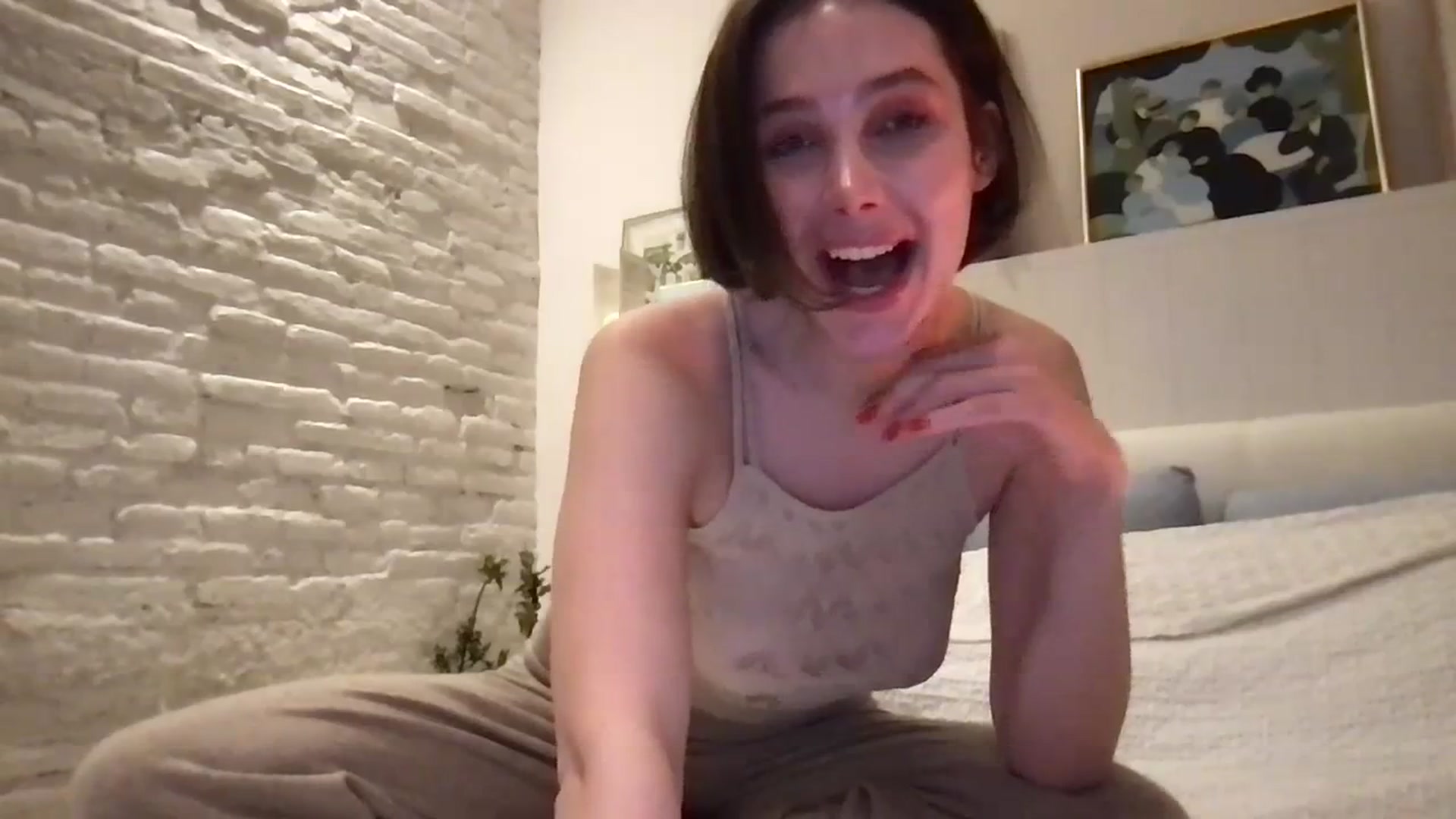 Gallery image thumbnail from LaLune's myfreecams stream on, 01/23/2024, 20:56 image 6 of 20