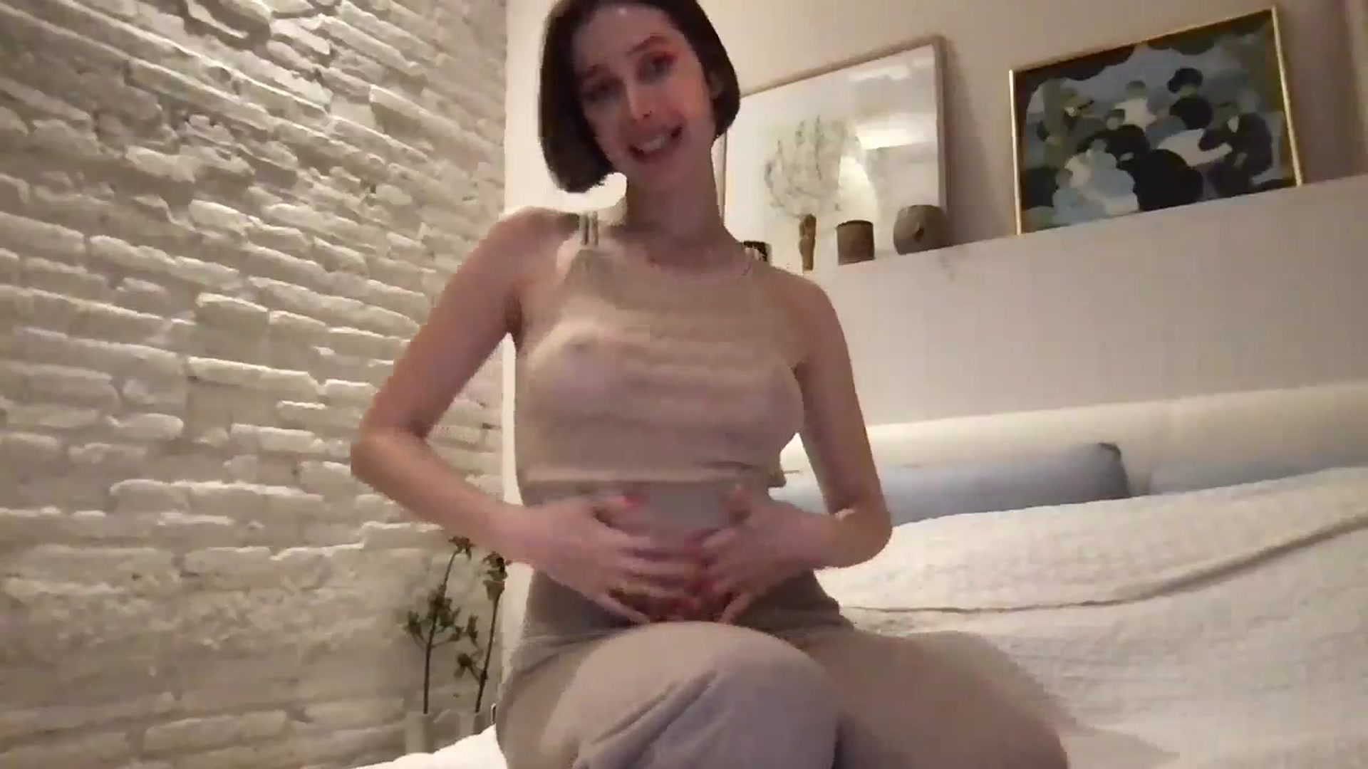 Gallery image thumbnail from LaLune's myfreecams stream on, 01/23/2024, 20:56 image 8 of 20