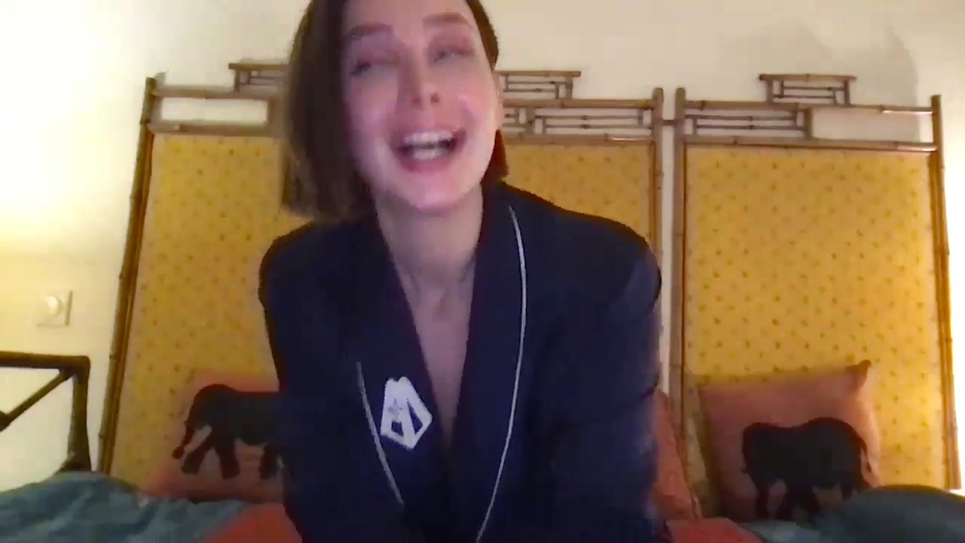 Gallery image thumbnail from LaLune's myfreecams stream on, 08/27/2024, 19:50 image 12 of 20