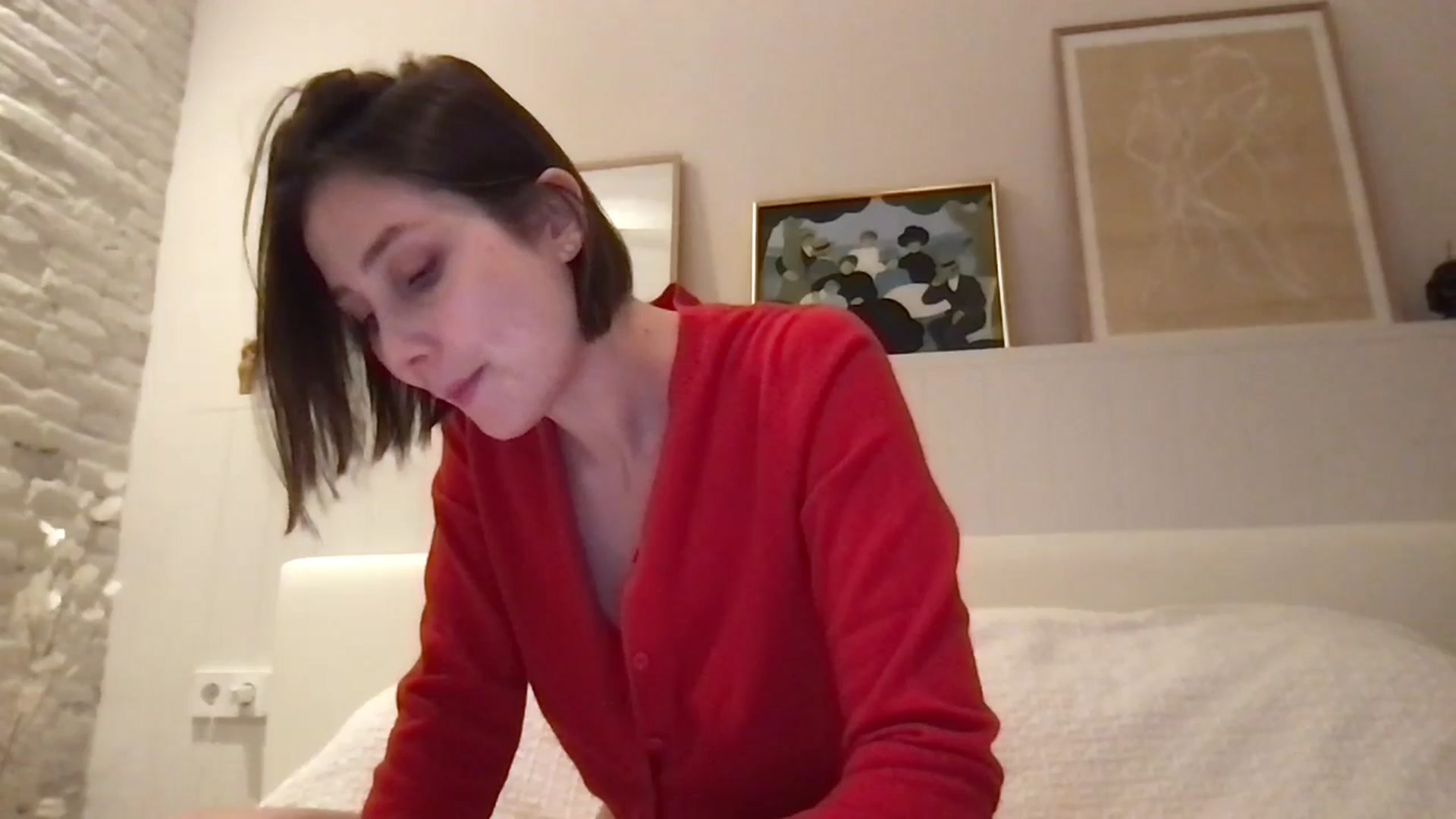 Gallery image thumbnail from LaLune's myfreecams stream on, 11/03/2024, 20:06 image 10 of 20