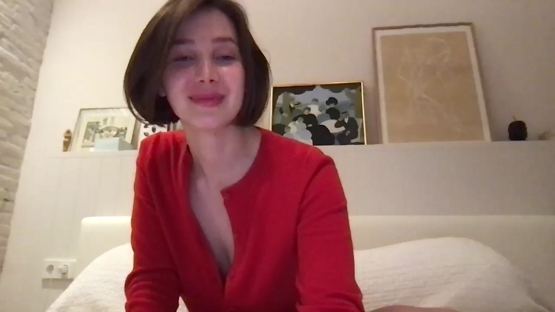 Gallery image thumbnail from LaLune's myfreecams stream on, 02/15/2025, 17:58 image 13 of 20
