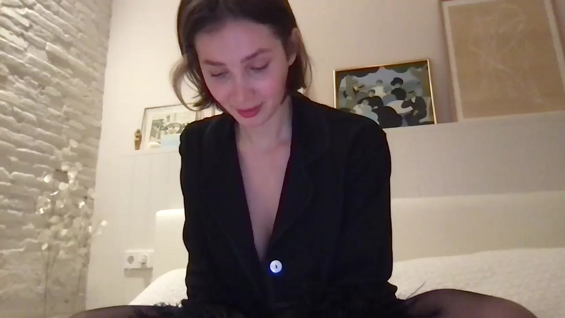 Gallery image thumbnail from LaLune's myfreecams stream on, 02/28/2025, 21:41 image 12 of 20