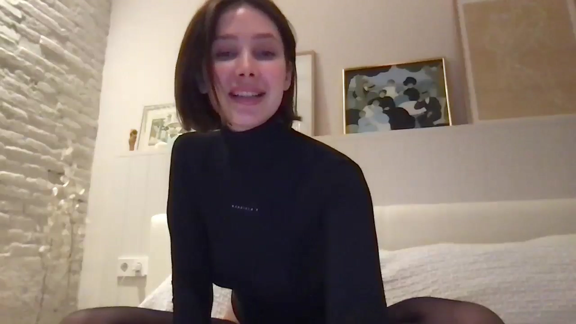 Gallery image thumbnail from LaLune's myfreecams stream on, 03/17/2025, 20:47 image 20 of 20