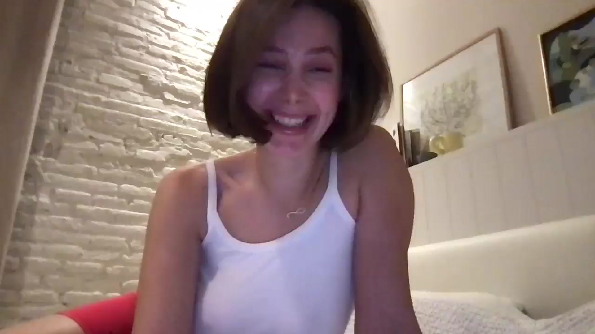 Gallery image thumbnail from LaLune's myfreecams stream on, 03/20/2025, 18:22 image 1 of 20