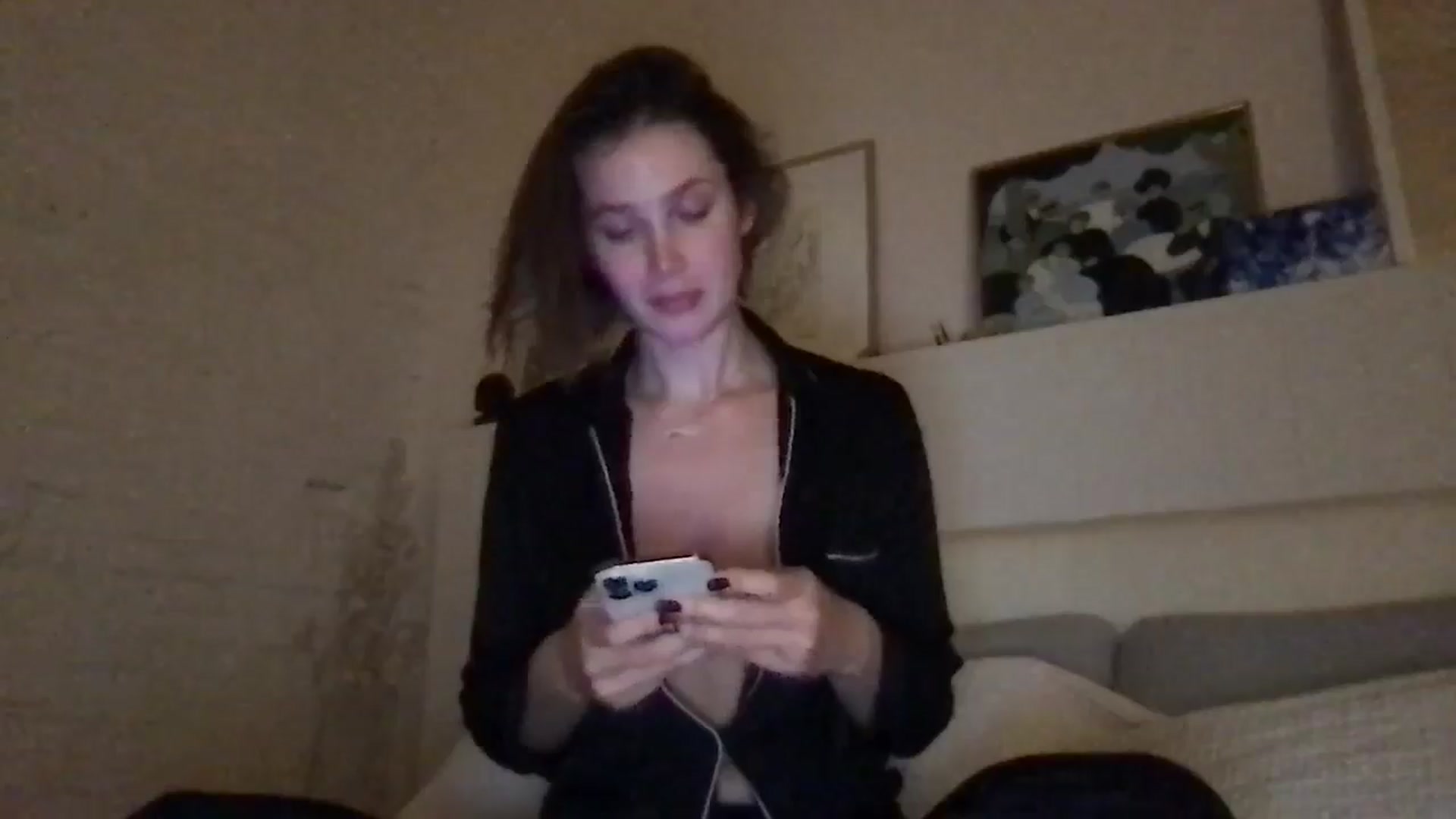 Gallery image thumbnail from LaLune's myfreecams stream on, 11/04/2025, 20:20 image 10 of 20