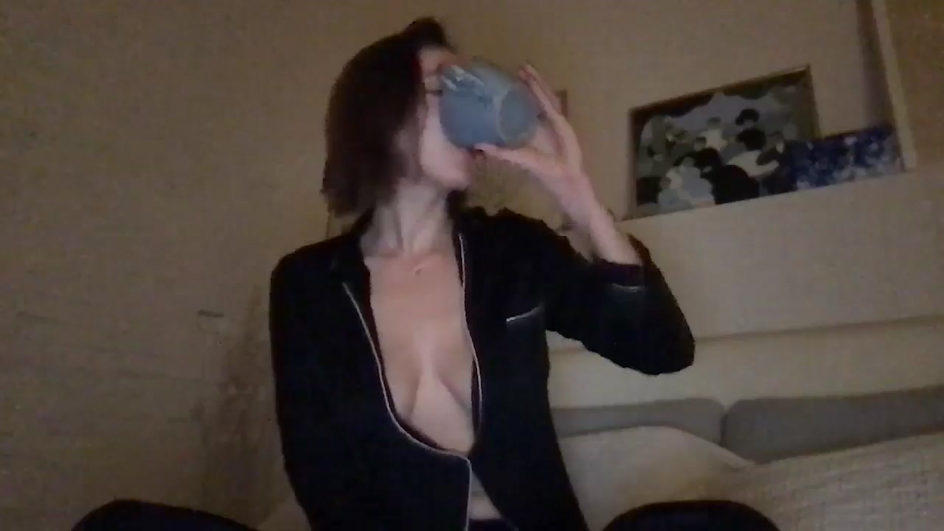 Gallery image thumbnail from LaLune's myfreecams stream on, 11/04/2025, 20:20 image 8 of 20