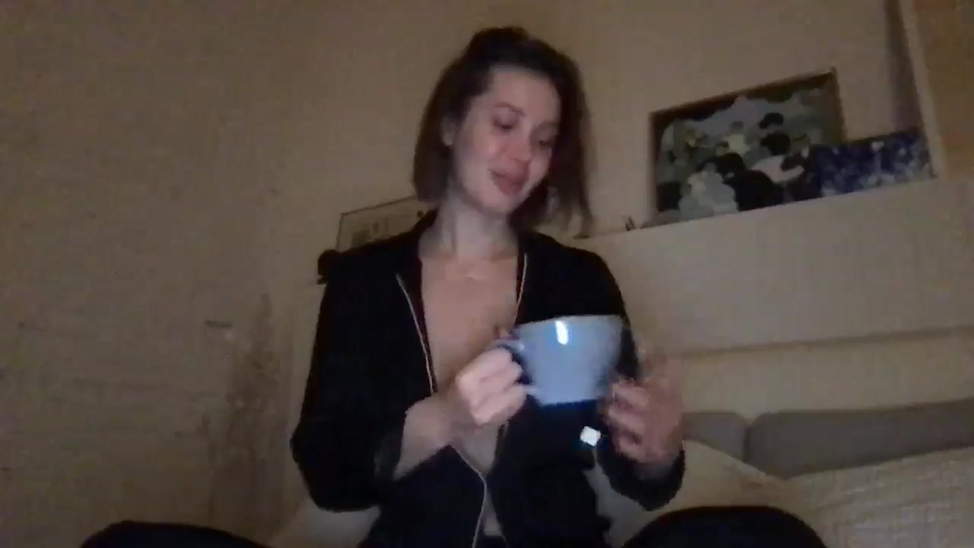 Gallery image thumbnail from LaLune's myfreecams stream on, 11/04/2025, 20:20 image 9 of 20