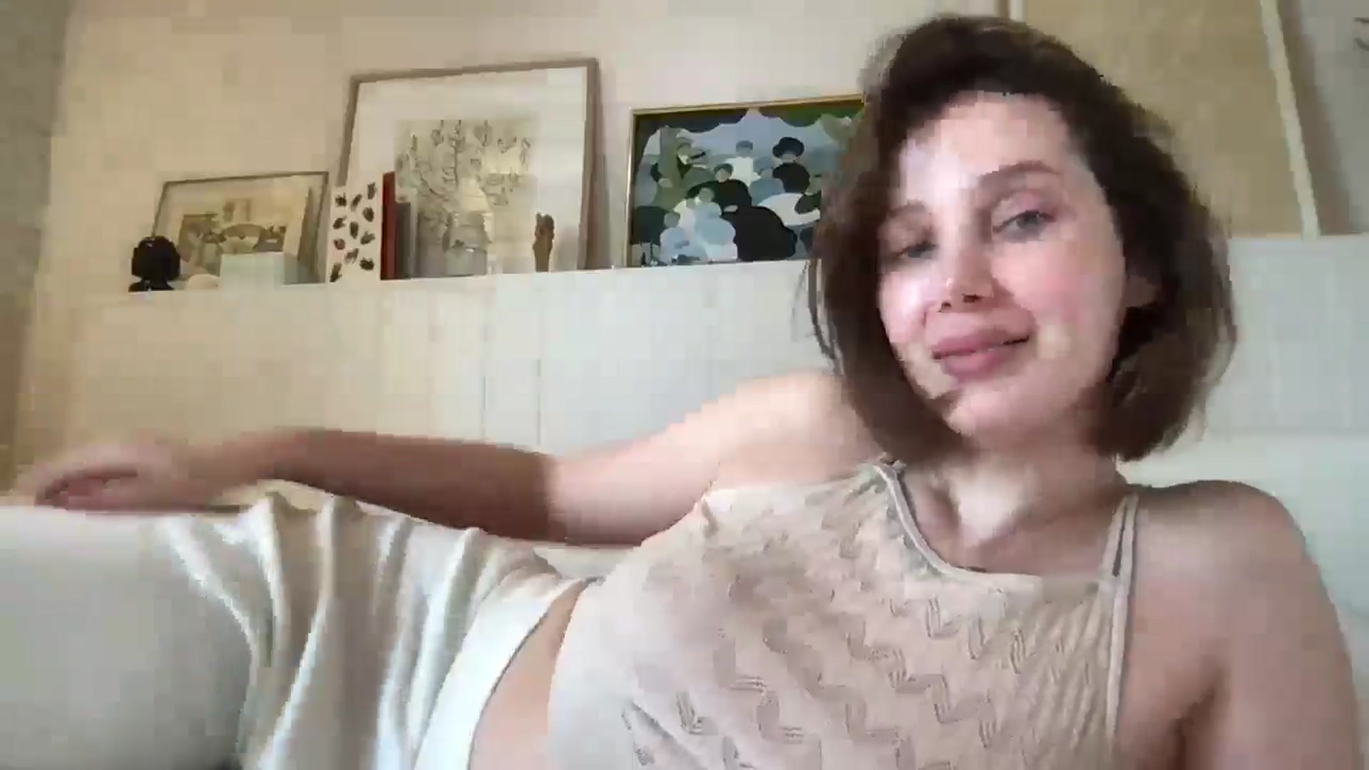 Gallery image thumbnail from LaLune's myfreecams stream on, 02/16/2026, 16:00 image 7 of 20