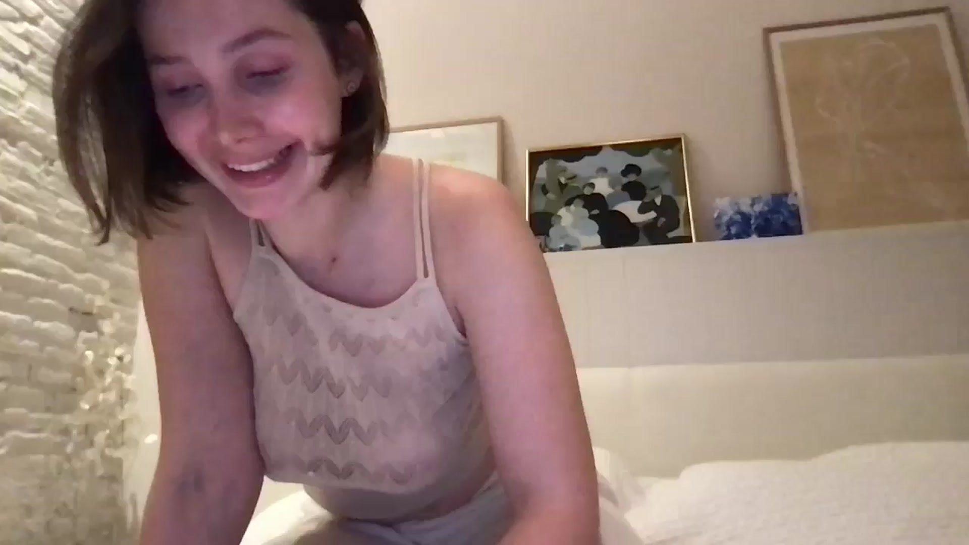 Gallery image thumbnail from LaLune's myfreecams stream on, 02/16/2026, 20:35 image 1 of 20