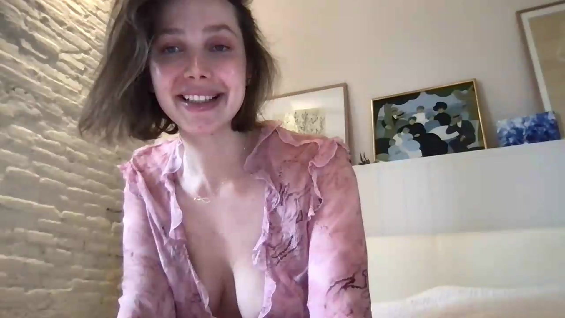 Gallery image thumbnail from LaLune's myfreecams stream on, 05/30/2026, 16:59 image 15 of 20