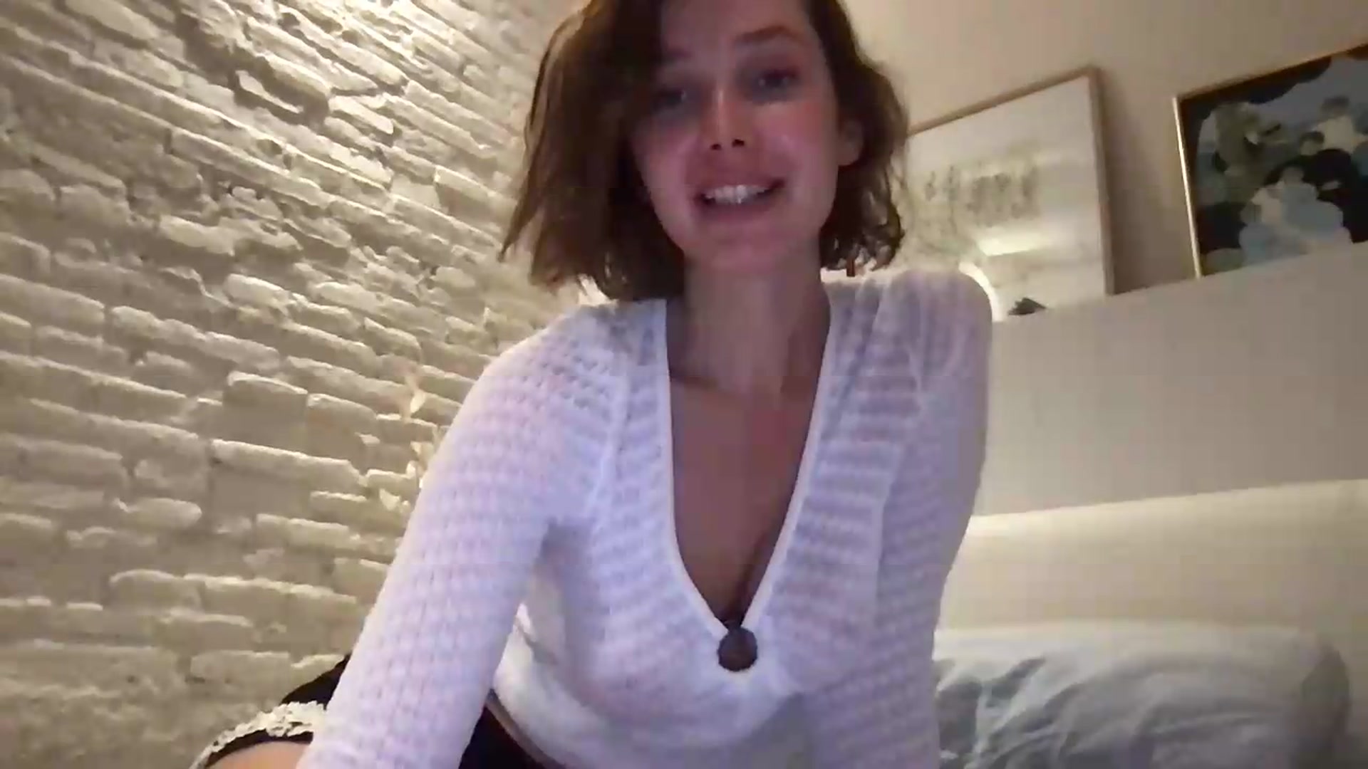 Gallery image thumbnail from LaLune's myfreecams stream on, 08/13/2026, 20:23 image 9 of 20