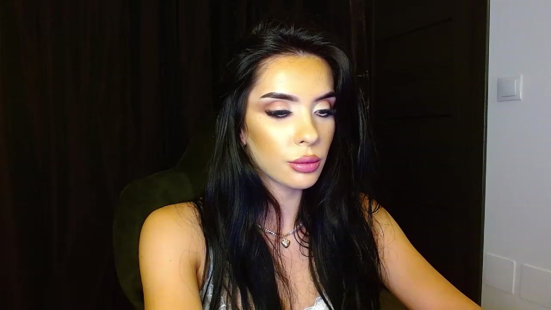 Gallery image thumbnail from La_bandida's myfreecams stream on, 07/11/2023, 22:11 image 11 of 20