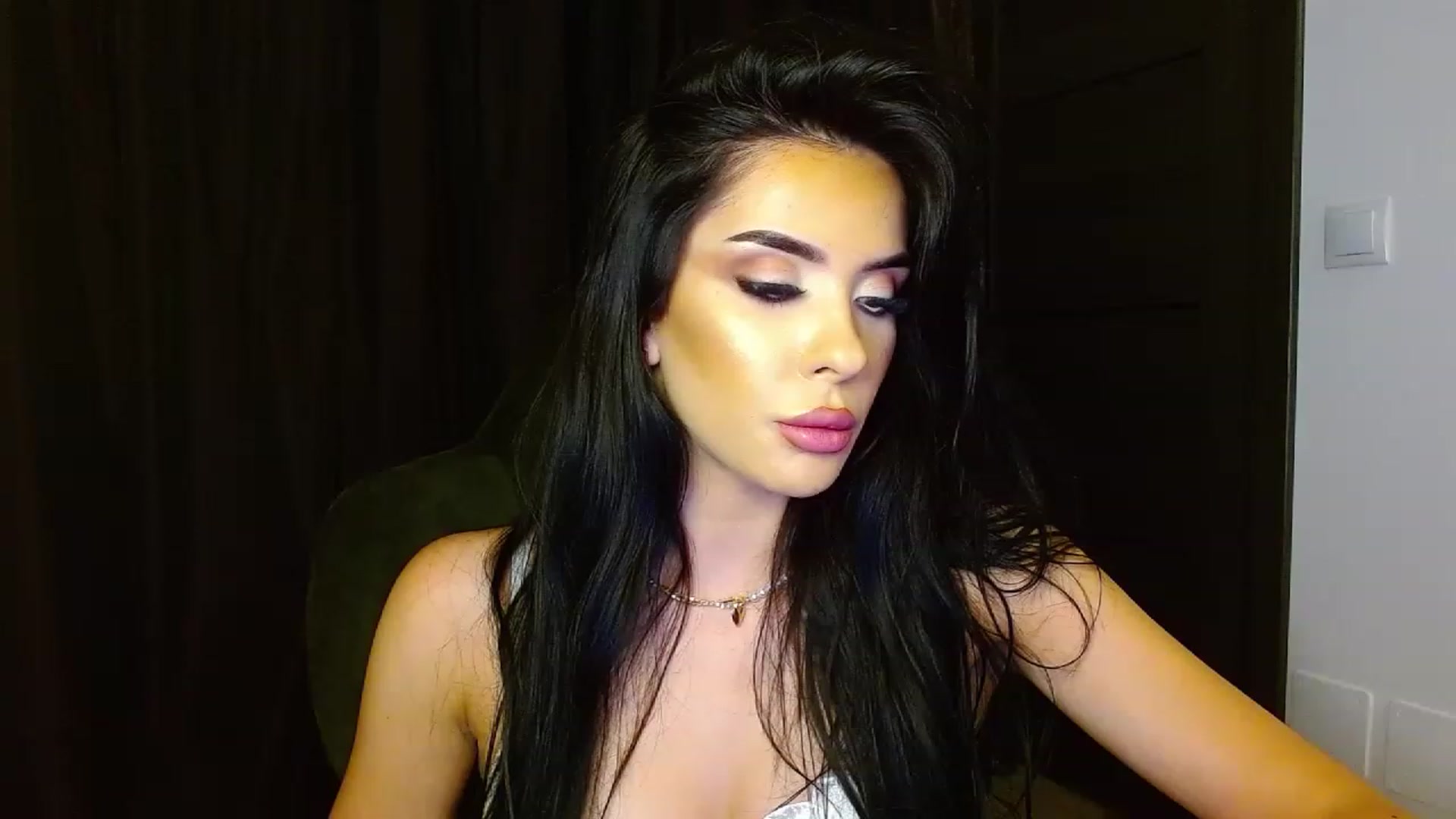 Gallery image thumbnail from La_bandida's myfreecams stream on, 07/11/2023, 22:11 image 15 of 20