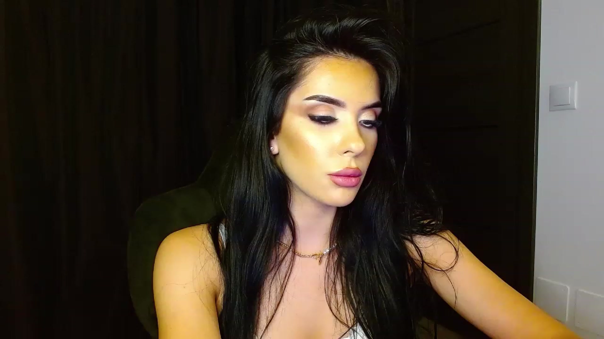 Gallery image thumbnail from La_bandida's myfreecams stream on, 07/11/2023, 22:11 image 13 of 20