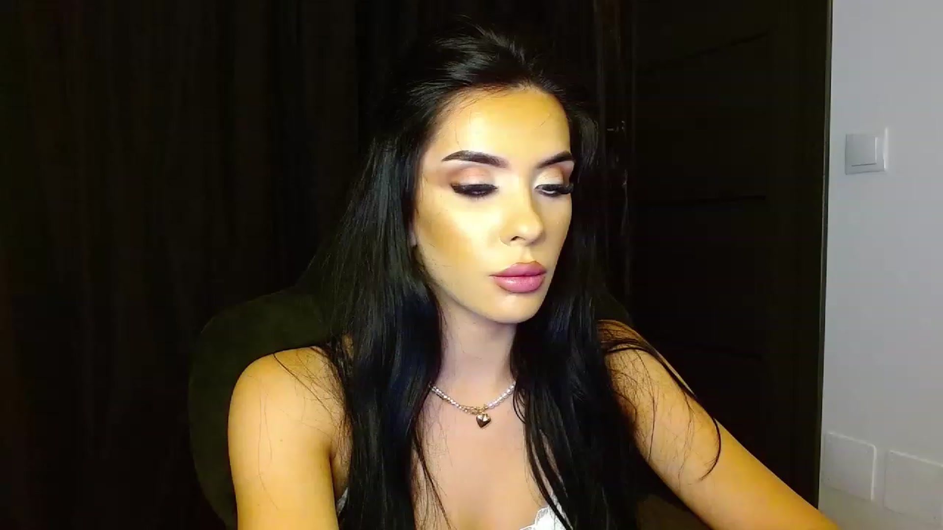 Gallery image thumbnail from La_bandida's myfreecams stream on, 07/11/2023, 22:11 image 6 of 20