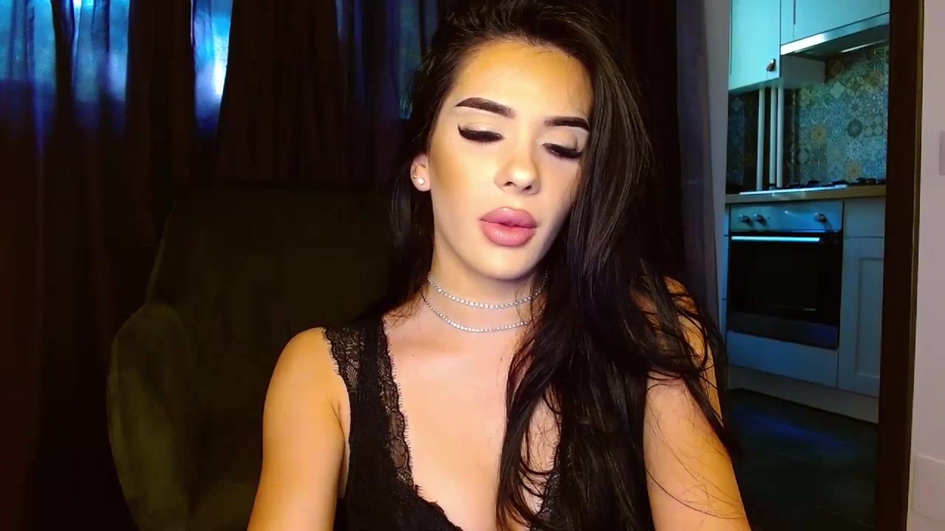 Gallery image thumbnail from La_bandida's myfreecams stream on, 07/14/2023, 15:53 image 15 of 20