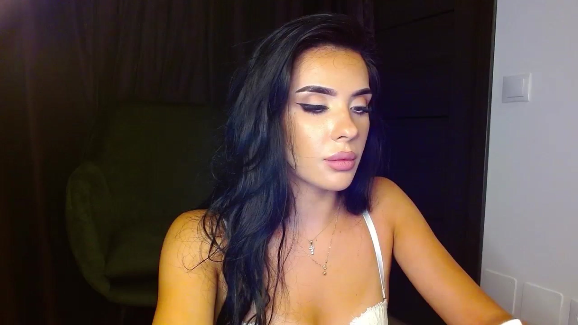 Gallery image thumbnail from La_bandida's myfreecams stream on, 07/31/2023, 22:42 image 2 of 20