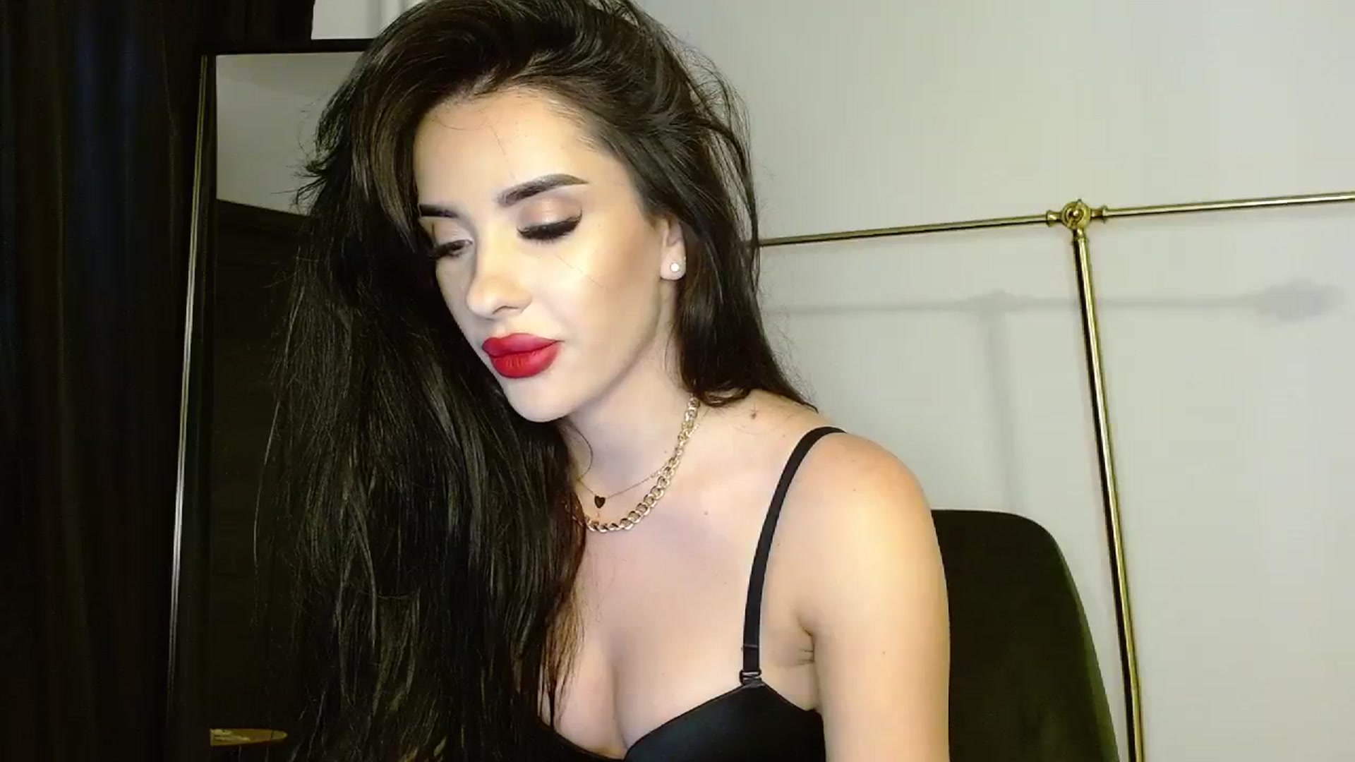 Gallery image thumbnail from La_bandida's myfreecams stream on, 10/31/2023, 14:55 image 10 of 20