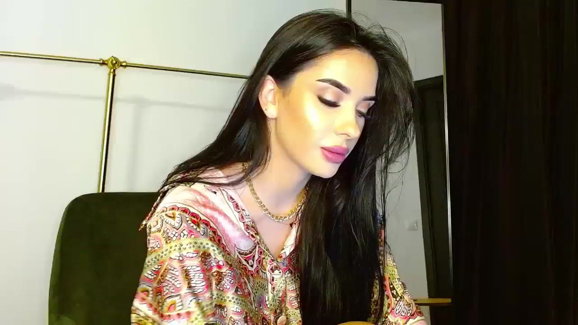 Gallery image thumbnail from La_bandida's myfreecams stream on, 11/02/2023, 16:41 image 2 of 20
