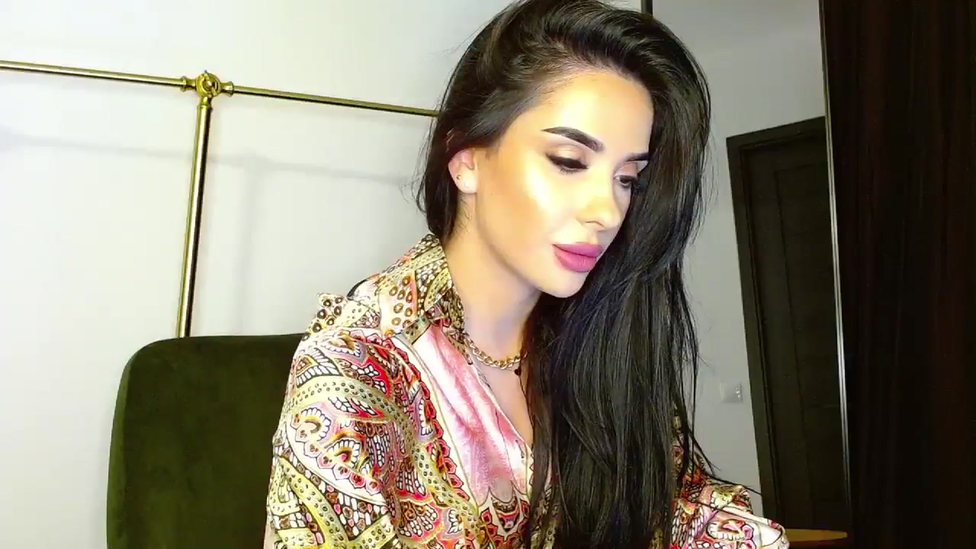 Gallery image thumbnail from La_bandida's myfreecams stream on, 11/02/2023, 16:41 image 5 of 20