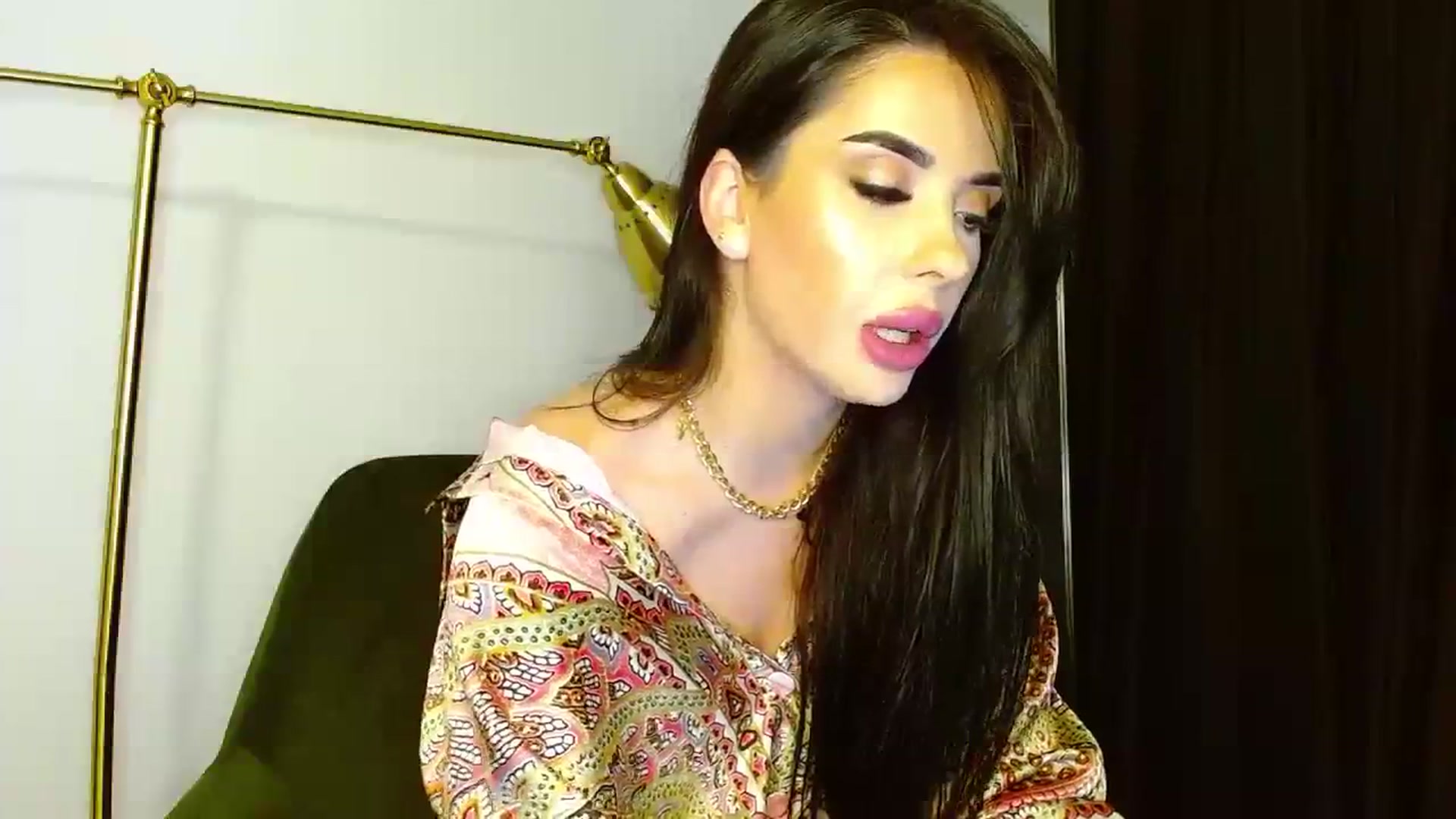 Gallery image thumbnail from La_bandida's myfreecams stream on, 11/02/2023, 16:41 image 19 of 20