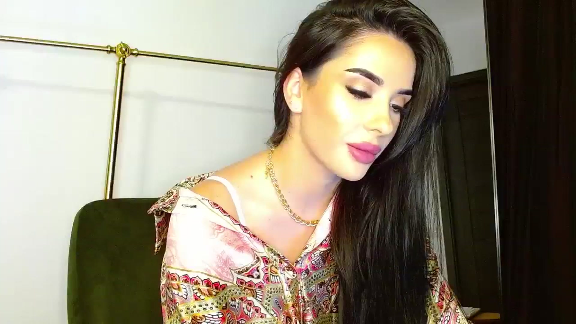 Gallery image thumbnail from La_bandida's myfreecams stream on, 11/02/2023, 16:41 image 7 of 20