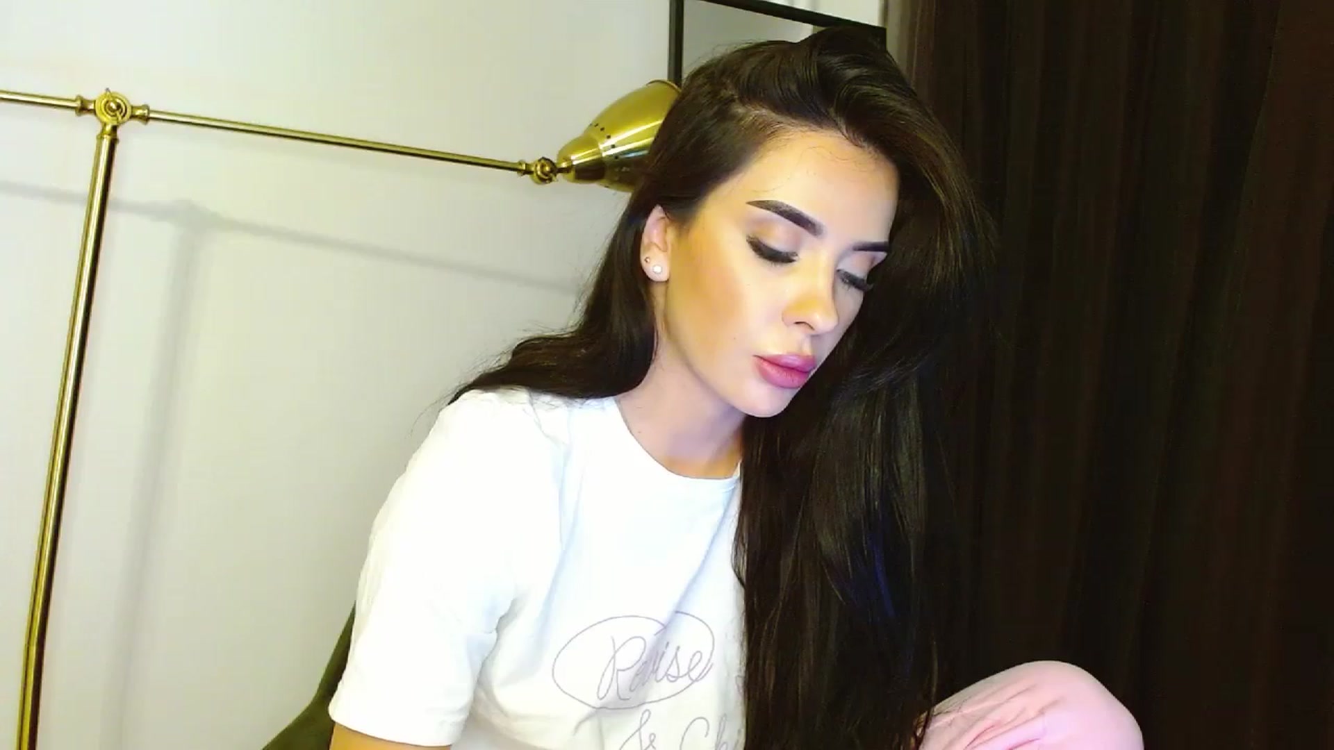 Gallery image thumbnail from La_bandida's myfreecams stream on, 11/06/2023, 18:07 image 14 of 20