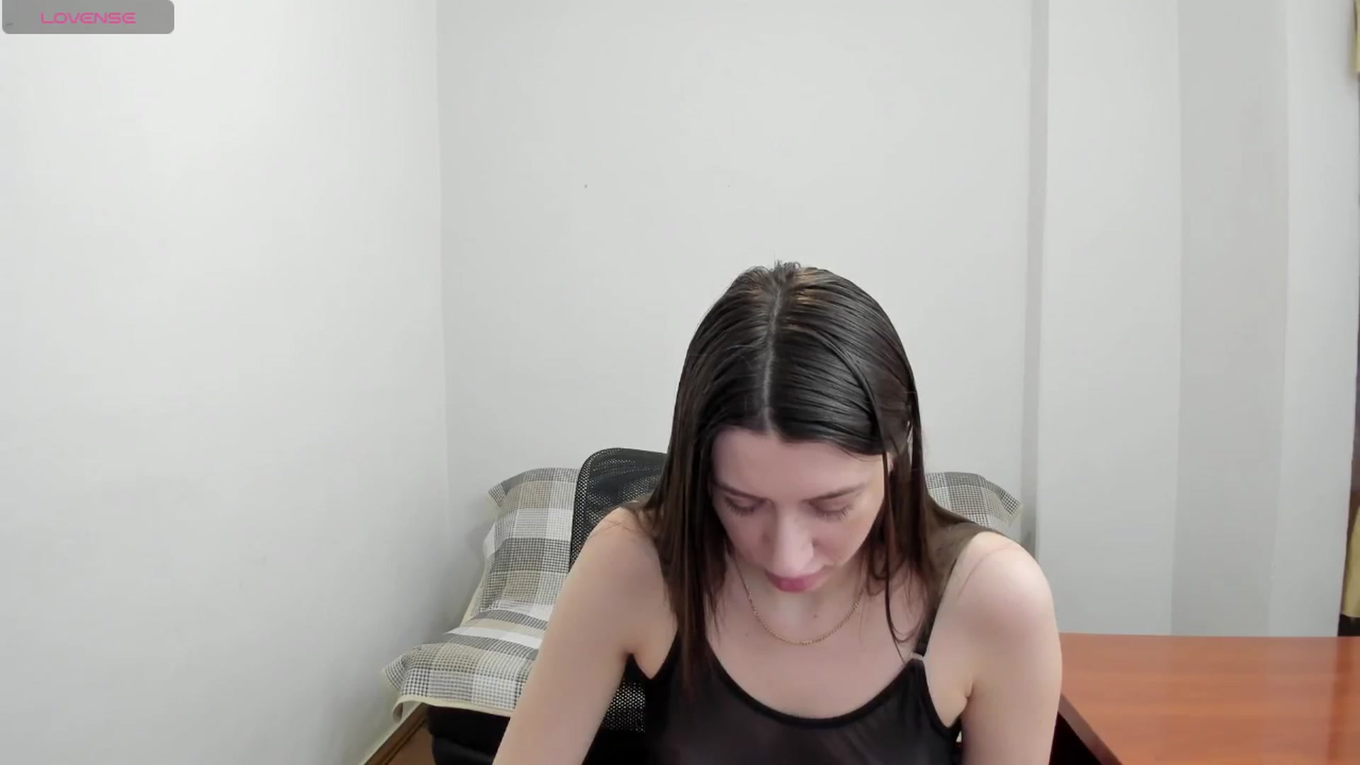 Gallery image thumbnail from La_isla's myfreecams stream on, 03/04/2025, 09:48 image 10 of 20