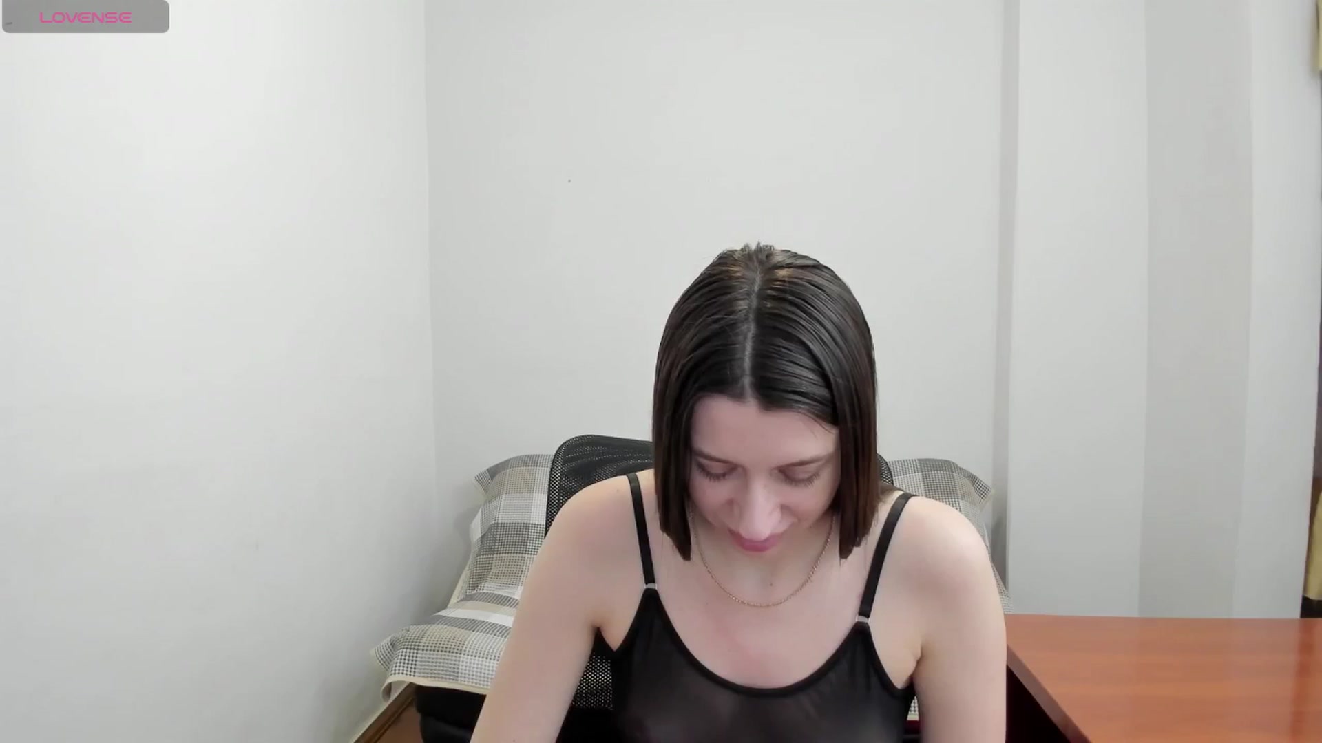 Gallery image thumbnail from La_isla's myfreecams stream on, 03/04/2025, 09:48 image 12 of 20