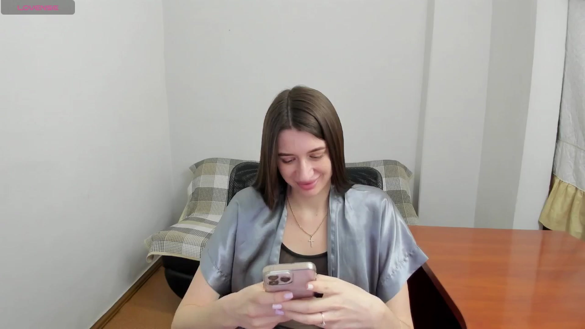Gallery image thumbnail from La_isla's myfreecams stream on, 03/31/2025, 09:07 image 7 of 20