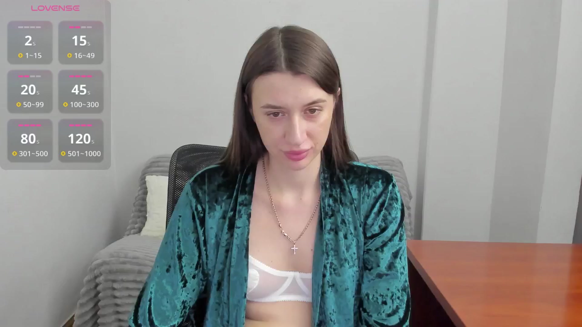 Gallery image thumbnail from La_isla's myfreecams stream on, 04/07/2026, 12:48 image 9 of 20